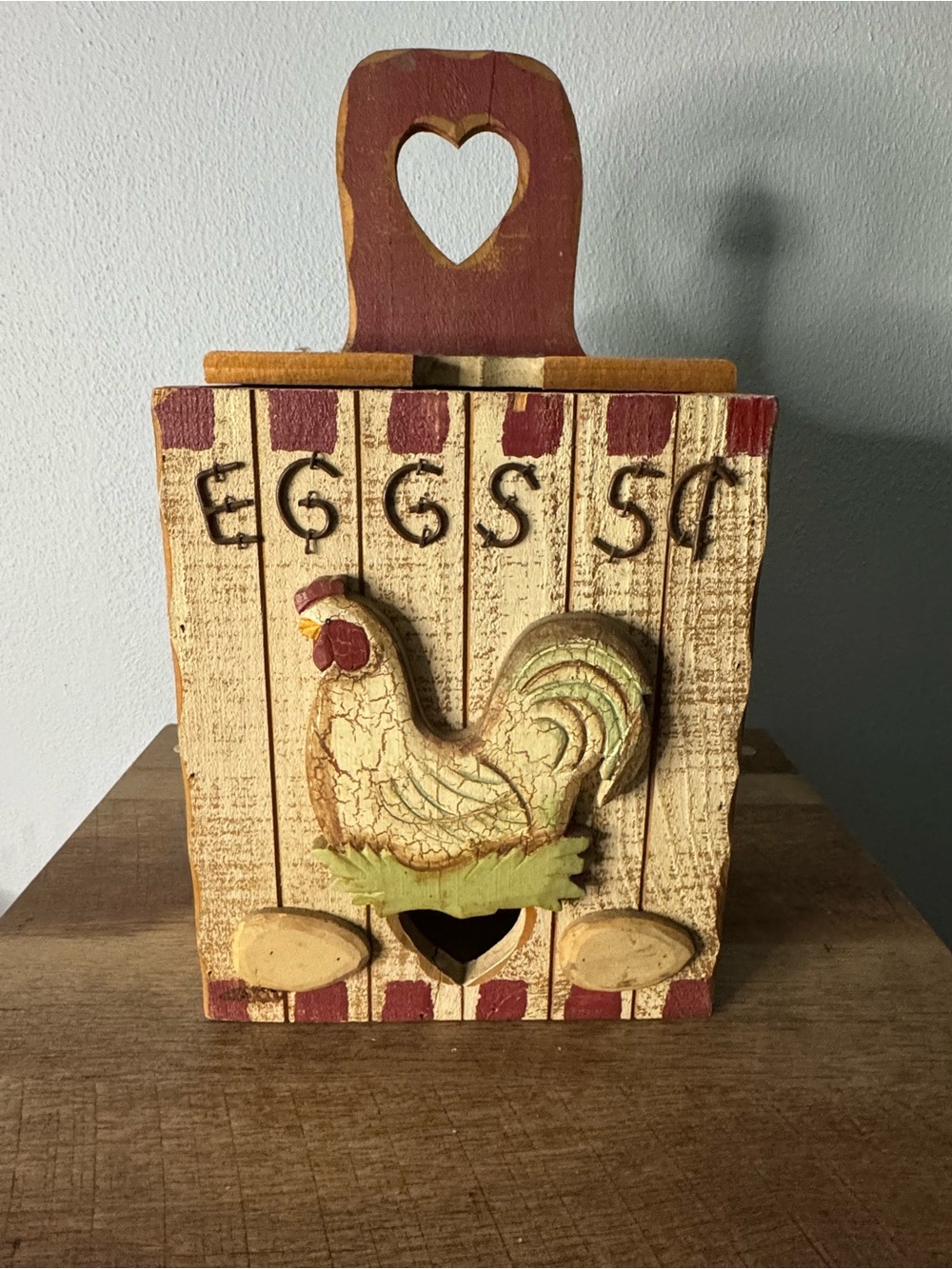 EGGS 5Cents Decorative Box! With a little half lid!